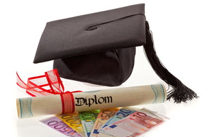 Diplomová práca lacno. 3 tipy, vďaka ktorým ušetríte Diplomová práca lacno. 3 tipy, vďaka ktorým ušetríte